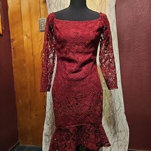 Whyte Valentyne's Burgundy Lace Dress Womens Size 10 nwt